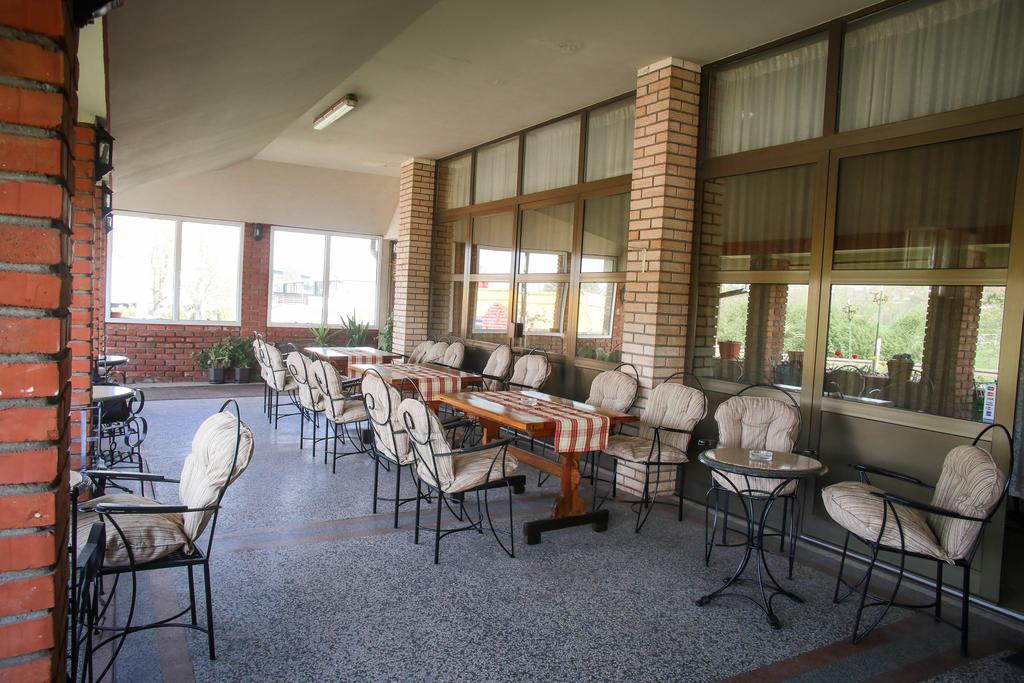 Guesthouse & Restaurant Tekovina Semendria Exterior foto