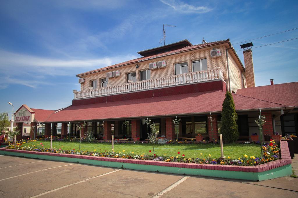 Guesthouse & Restaurant Tekovina Semendria Exterior foto